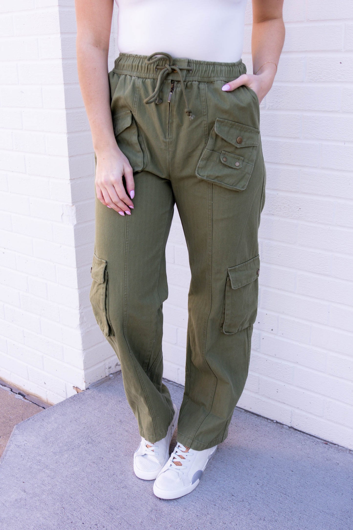 Women's olive-colored viscose cargo pants | Golden Goose